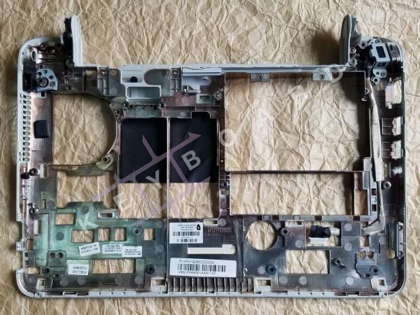 Нижня частина Hp 3105M